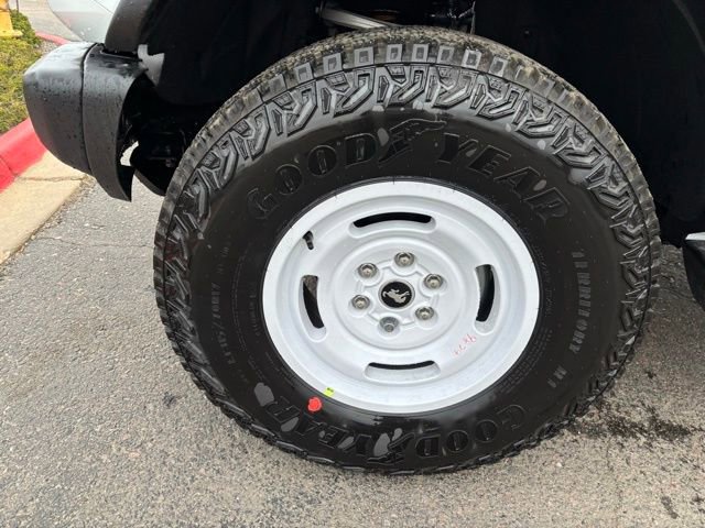 New 2026 Ford Bronco Heritage Edition image 9