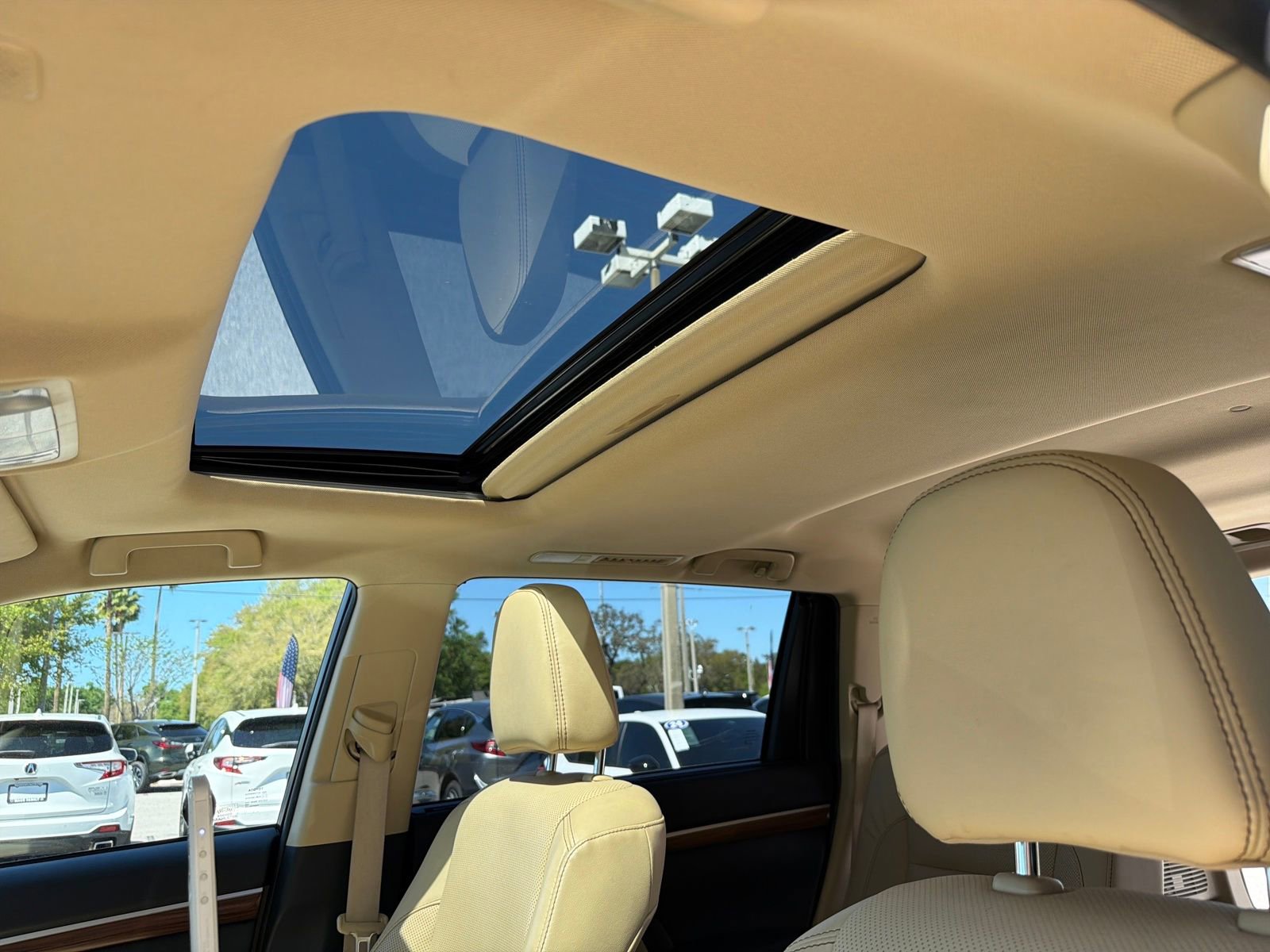 Used 2019 Toyota Highlander Limited image 22