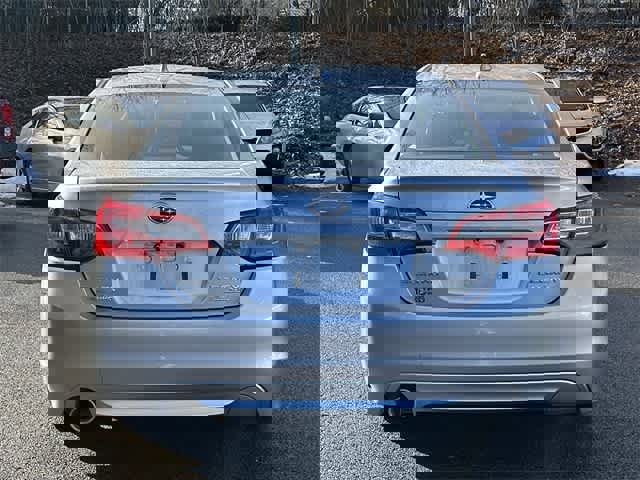 Used 2016 Subaru Legacy 2.5i Premium image 4