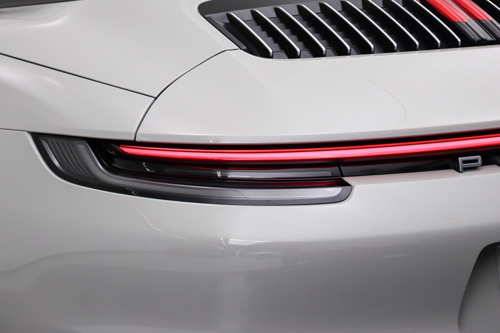 Used 2022 Porsche 911 Targa 4S AWD/4WD image 19
