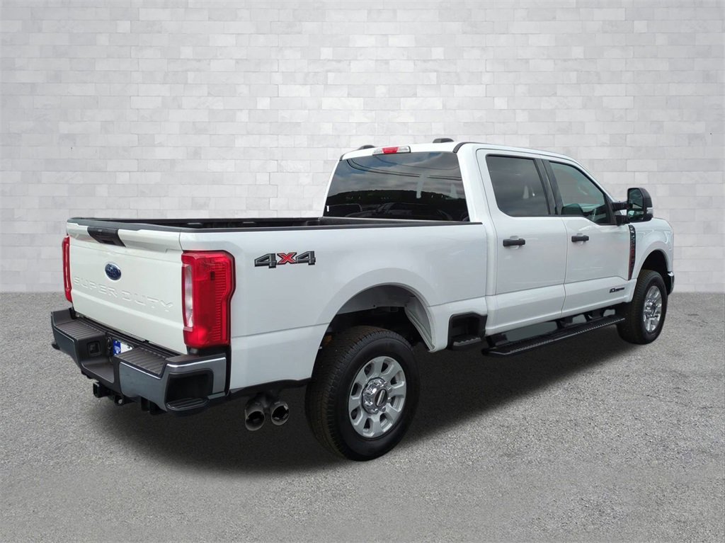 Used 2024 Ford F250 XLT image 4