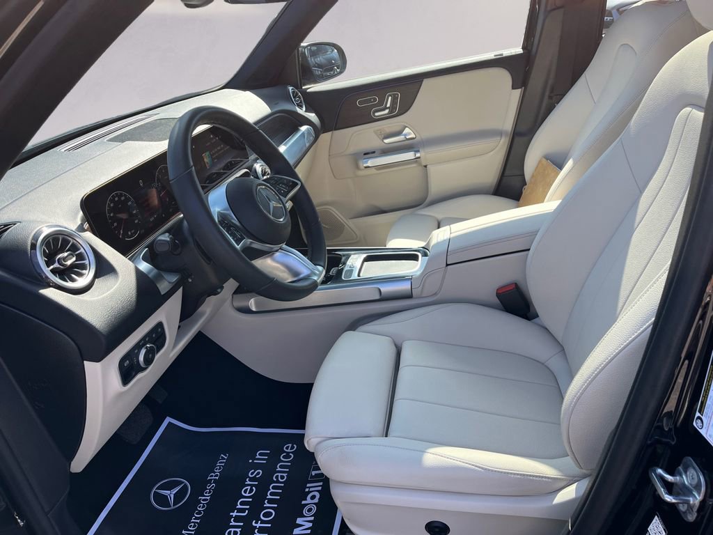 Certified 2026 Mercedes-Benz GLB 250 4MATIC image 9
