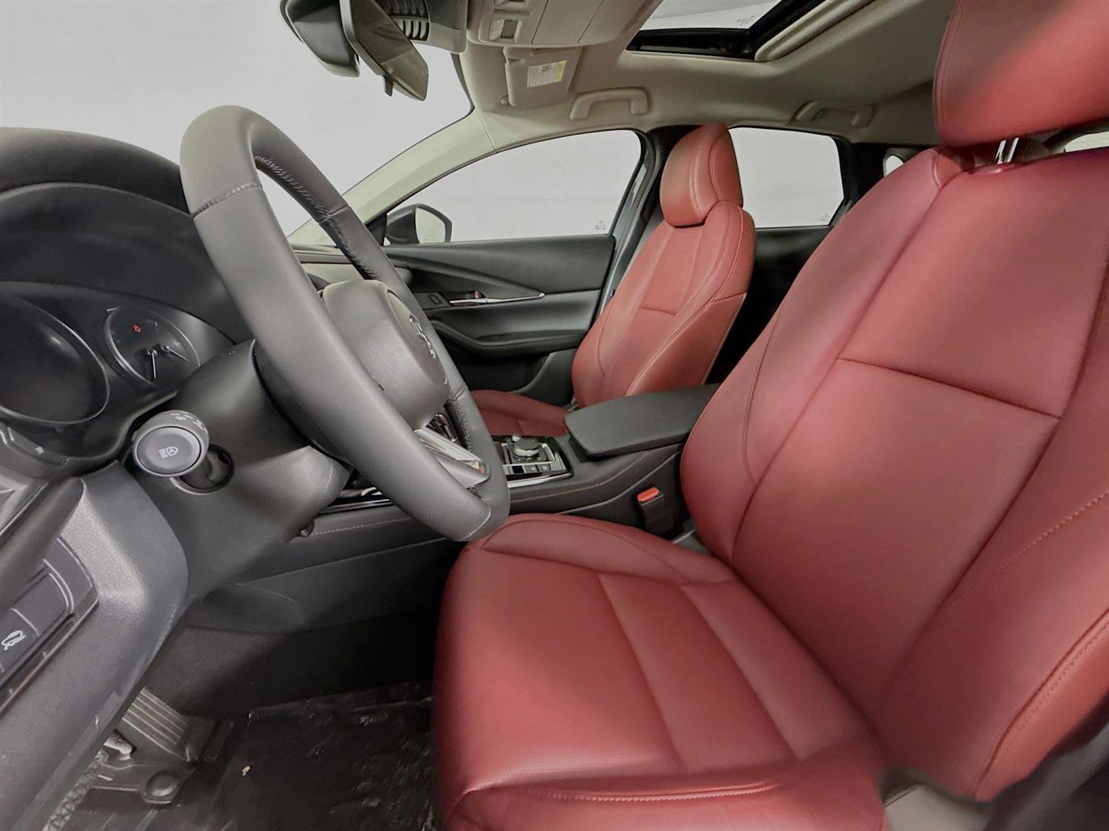 New 2025 MAZDA CX-30 AWD 2.5 S w/ Preferred Package image 16