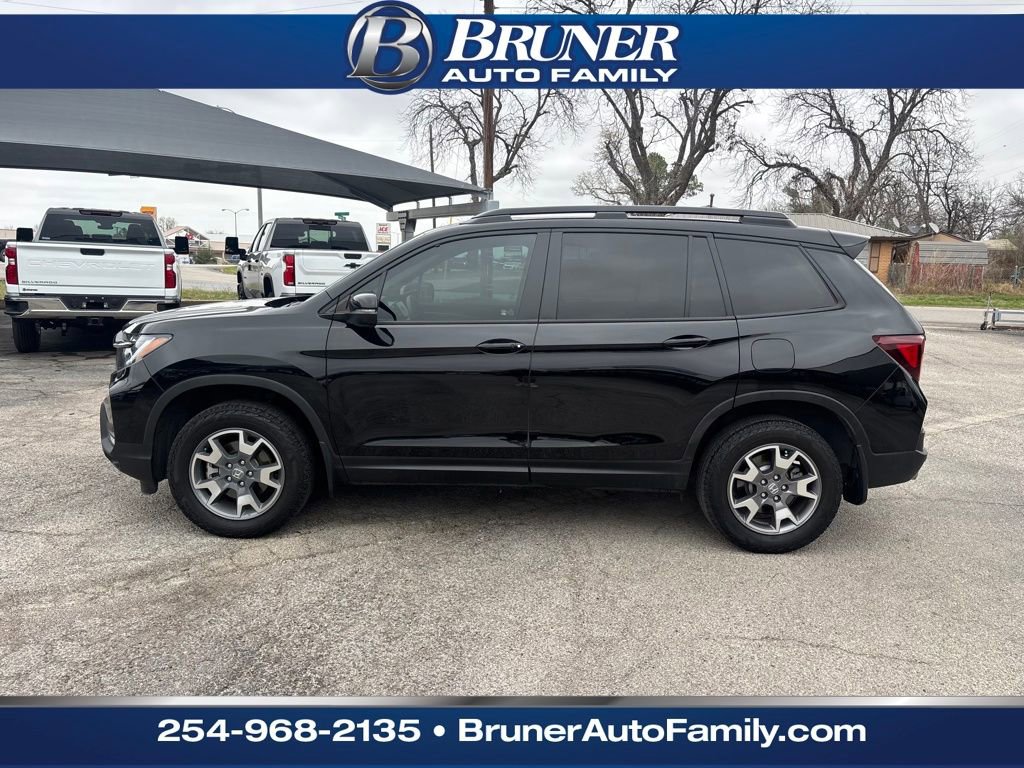 Used 2023 Honda Passport TrailSport image 10