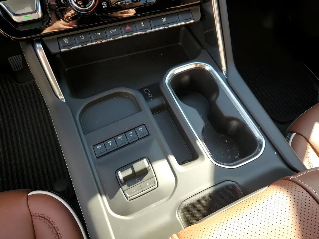 New 2026 GMC Sierra 3500 Denali Ultimate image 18