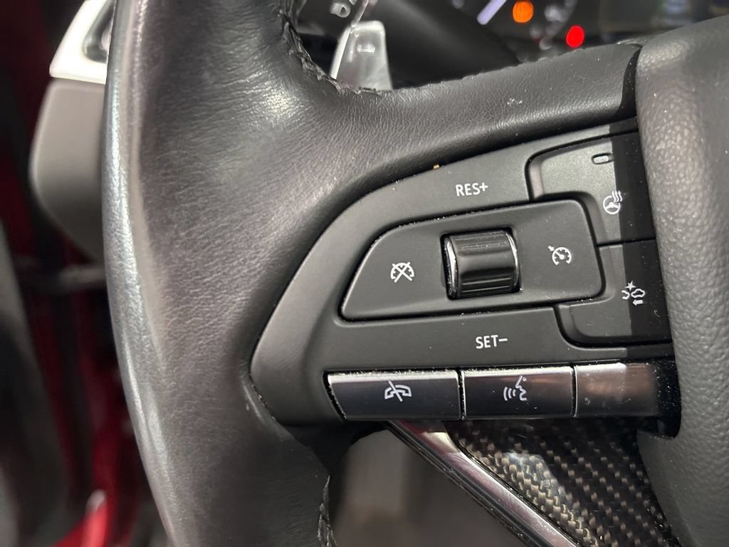 Used 2024 Cadillac XT6 Sport w/ LPO, Floor Liner Package AWD/4WD image 27