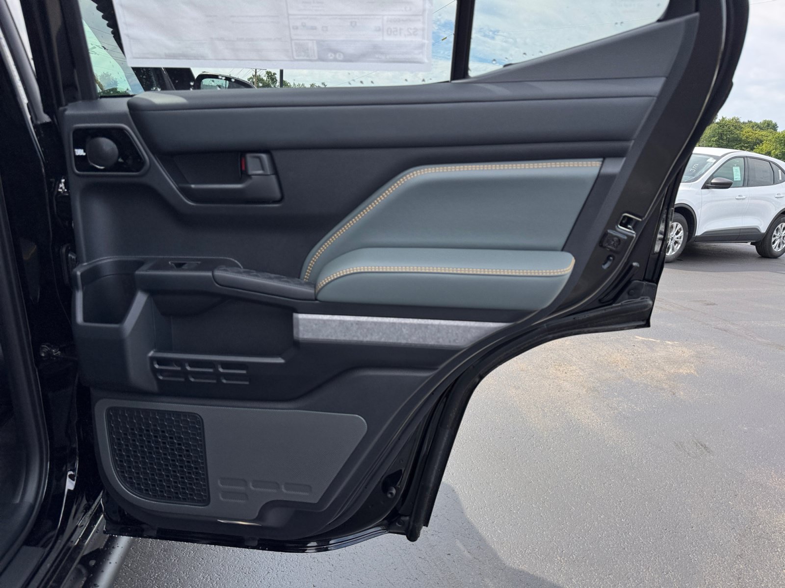 New 2026 Toyota 4Runner Trailhunter AWD/4WD image 27