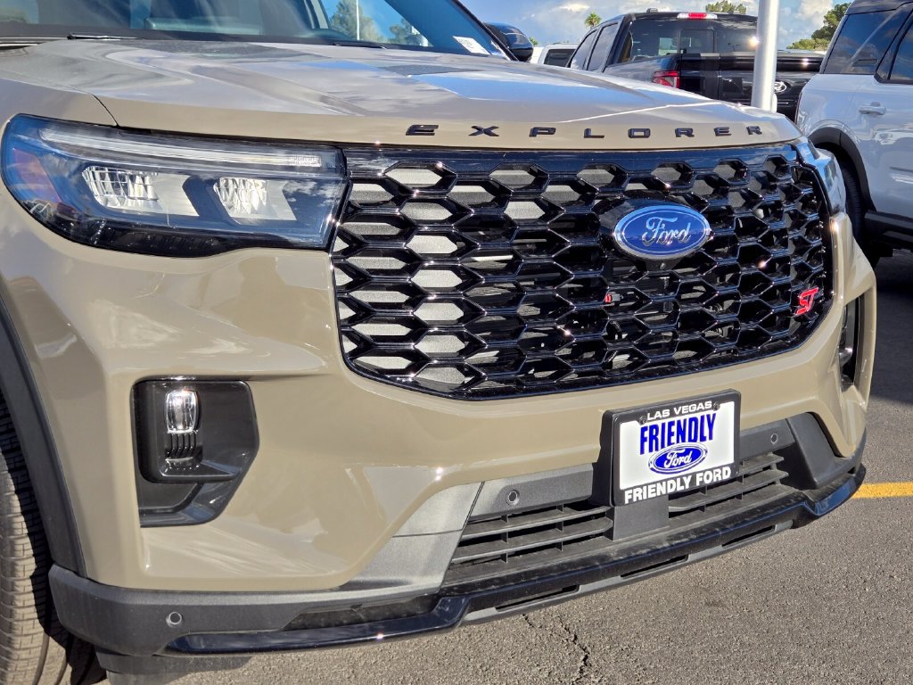 New 2026 Ford Explorer ST w/ Sun And Sound Package AWD/4WD image 10