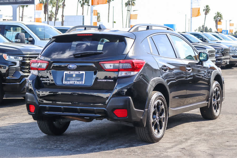Used 2021 Subaru Crosstrek 2.0i Premium w/ Moonroof Package AWD/4WD image 4