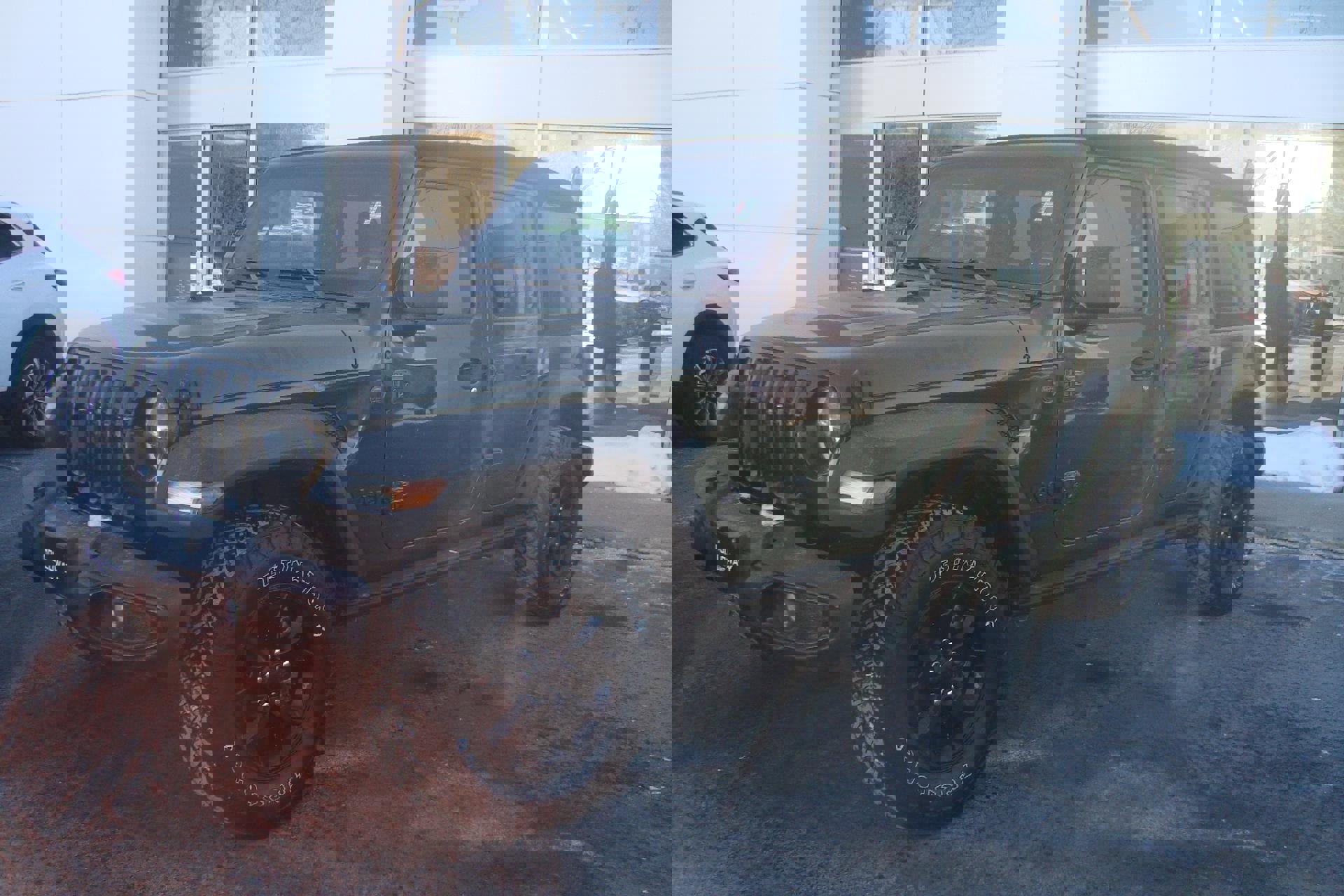 Used 2023 Jeep Wrangler Unlimited Sport image 1