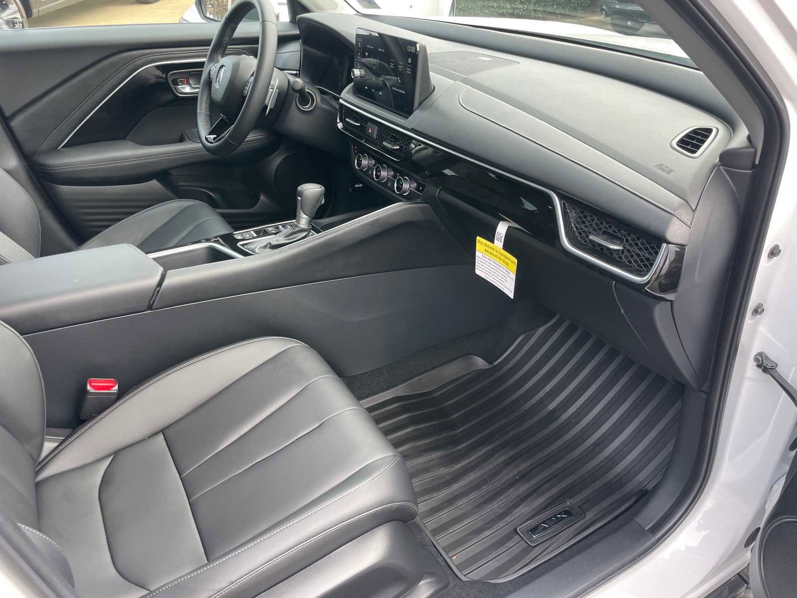 Used 2025 Acura ADX FWD image 26