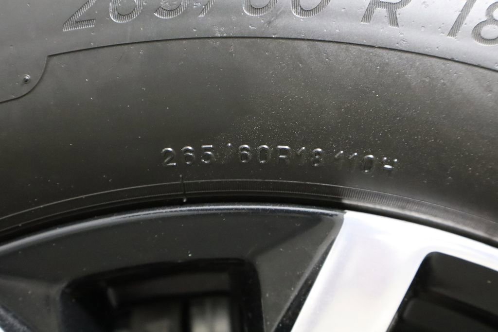 Used 2023 Jeep Grand Cherokee Limited RWD image 51