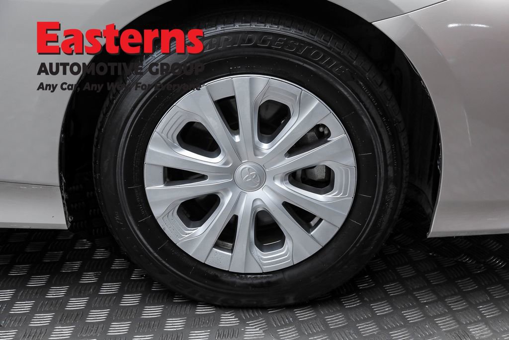 Used 2020 Toyota Prius Prime XLE image 30