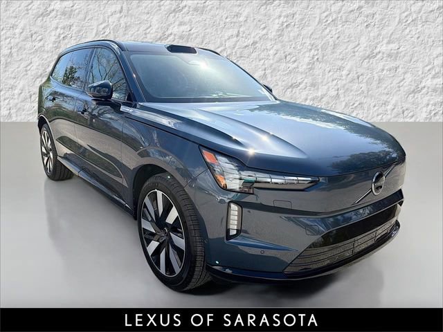 Used 2025 Volvo EX90 Ultra image 1