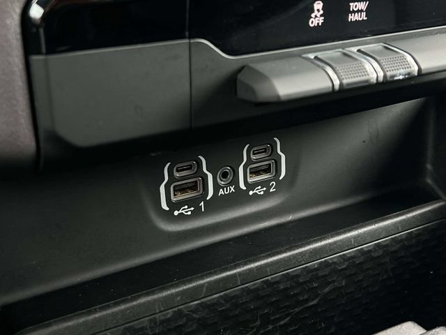 Used 2023 RAM 1500 Big Horn AWD/4WD image 14