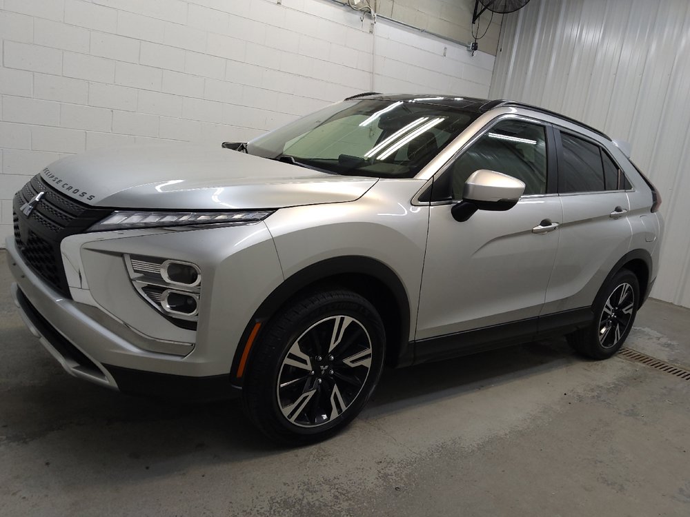 Used 2023 Mitsubishi Eclipse Cross SE AWD/4WD image 2