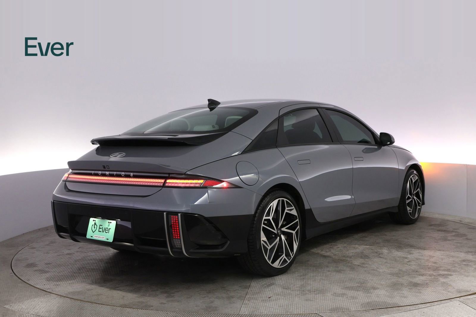 Used 2024 Hyundai Ioniq 6 SEL RWD image 3
