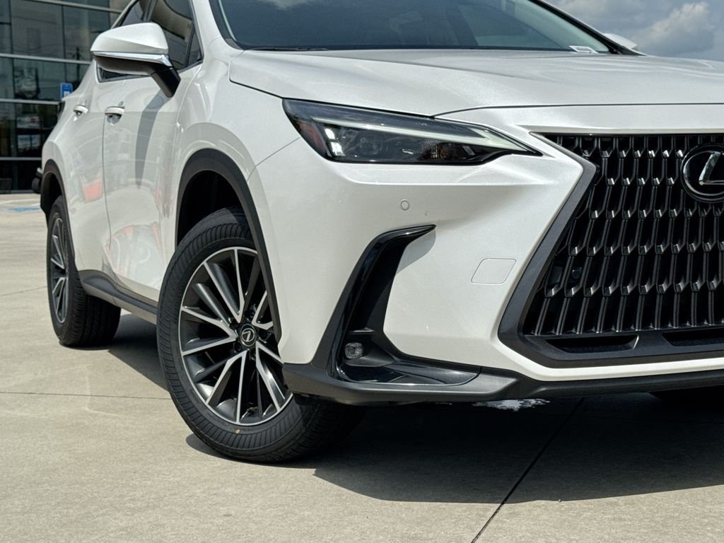 Used 2024 Lexus NX 250 FWD w/ Cold Area Package image 10