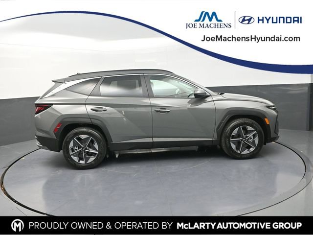 New 2026 Hyundai Tucson SEL FWD image 1
