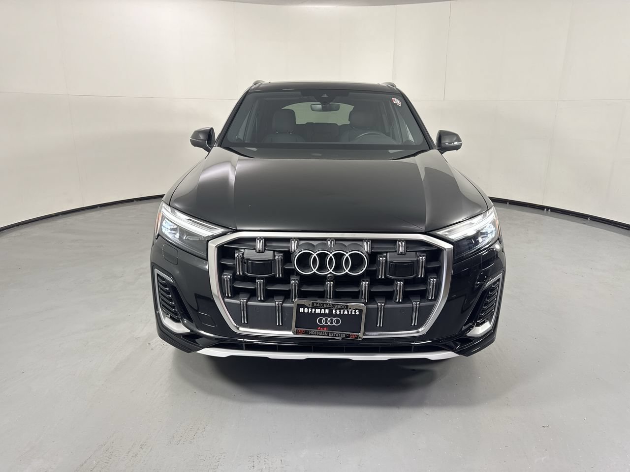 Used 2025 Audi Q7 3.0T Premium Plus w/ Premium Plus Package AWD/4WD image 3