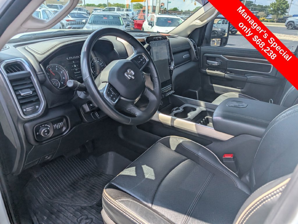 Used 2024 RAM 3500 Laramie w/ Towing Technology Group AWD/4WD image 14