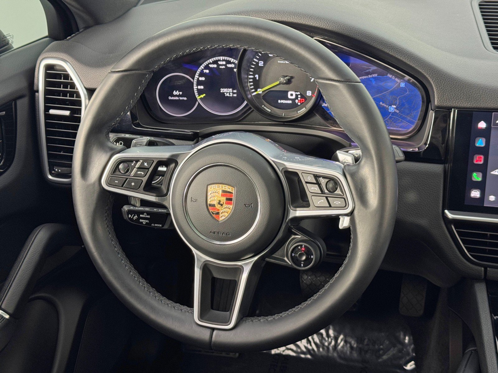 Used 2023 Porsche Cayenne Coupe AWD/4WD image 20