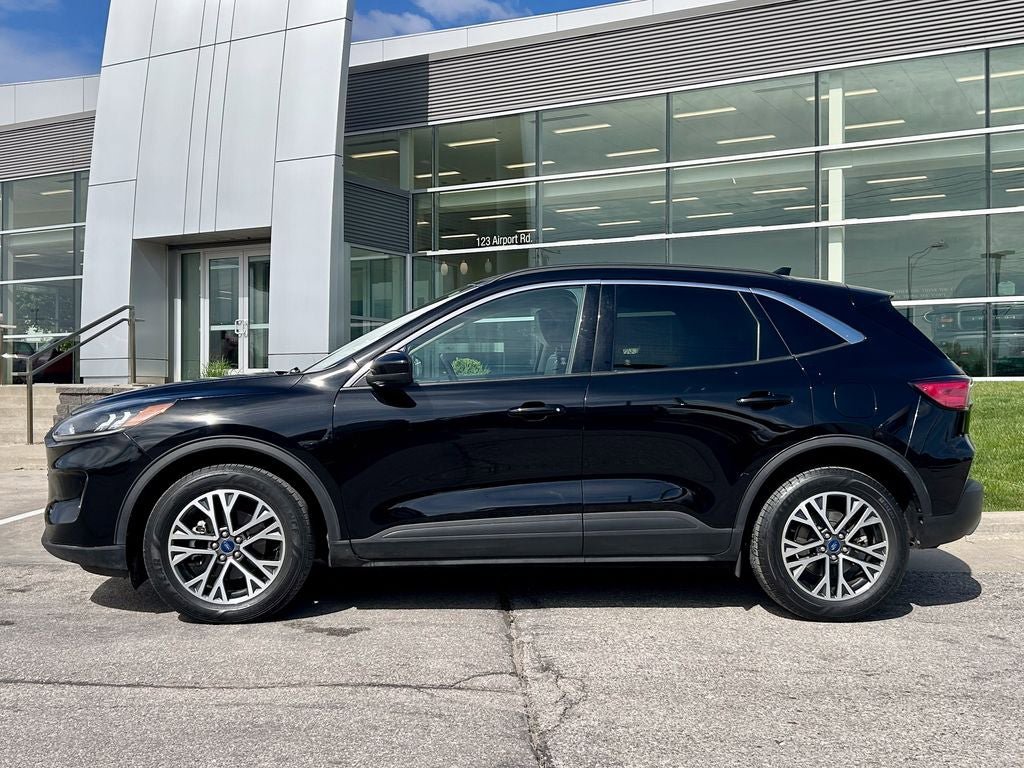 Certified 2020 Ford Escape SEL AWD/4WD image 3