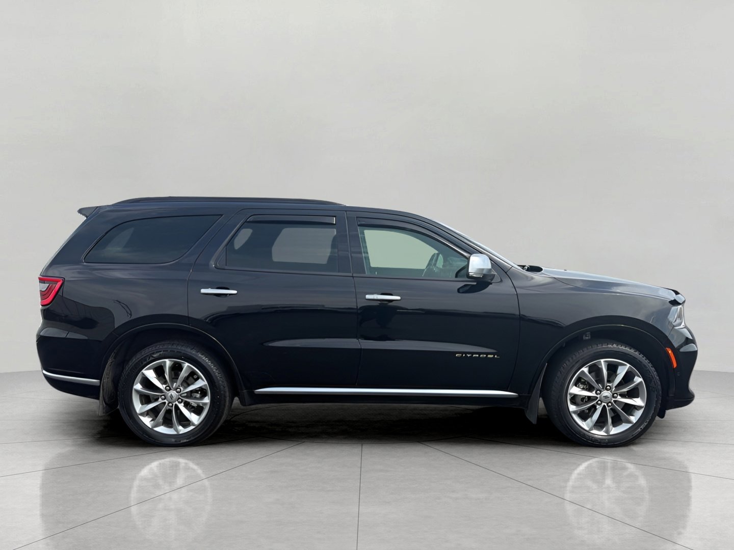 Used 2021 Dodge Durango Citadel w/ Premium Entertainment Group image 9