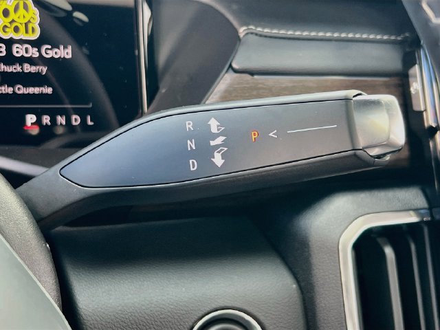 New 2027 GMC Acadia Denali Ultimate AWD/4WD image 12