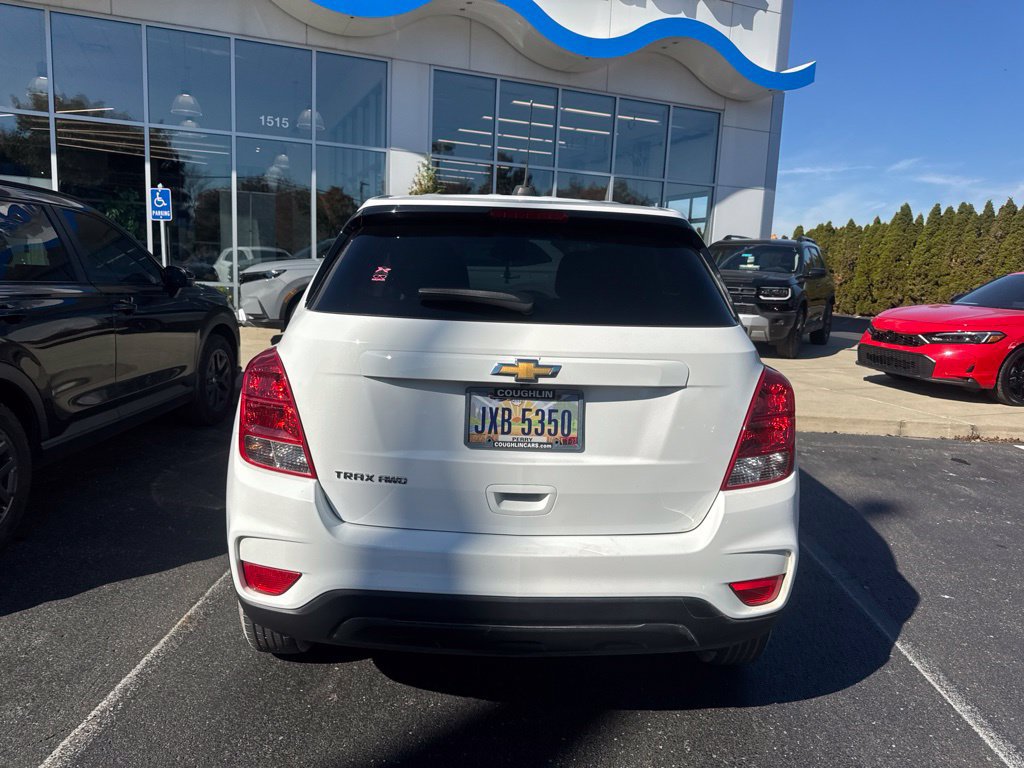 Used 2020 Chevrolet Trax LS w/ Tint and Cruise Package AWD/4WD image 3