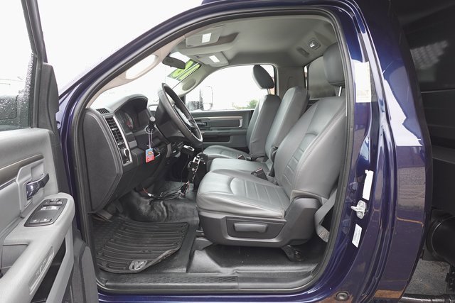 Used 2016 RAM 5500 Tradesman w/ Power Accessory Group image 13