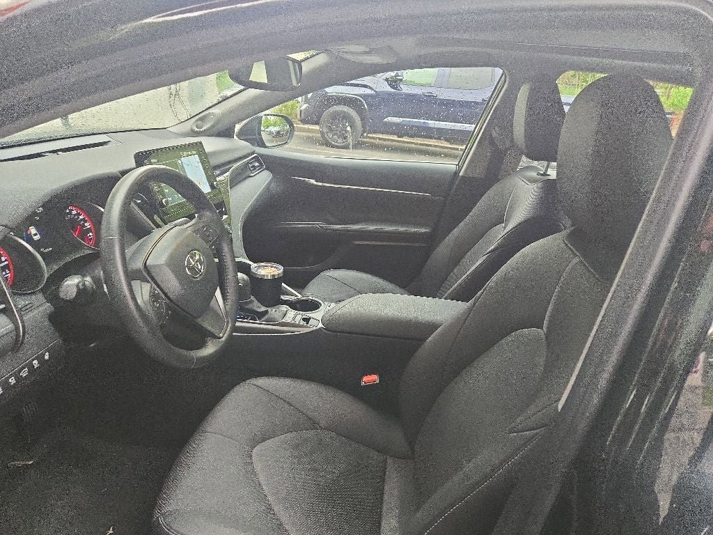 Used 2022 Toyota Camry XSE w/ Navigation Package AWD/4WD image 6