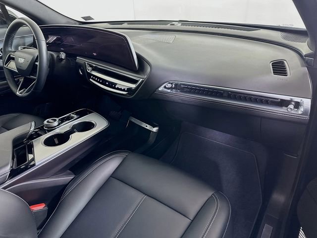 Used 2024 Cadillac Lyriq Tech image 31
