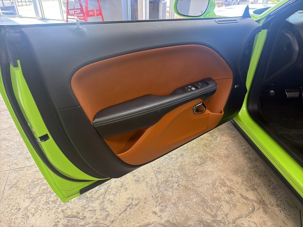 Used 2019 Dodge Challenger SRT Hellcat Redeye image 18