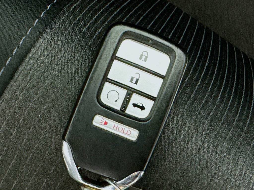 Certified 2021 Honda Accord EX image 36