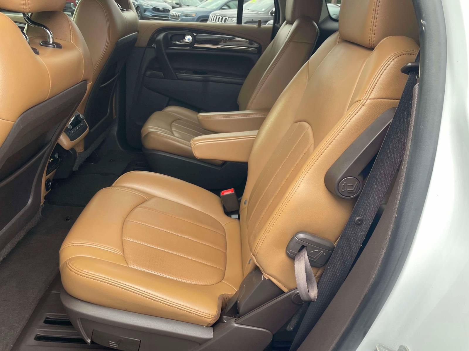 Used 2017 Buick Enclave Leather FWD image 14