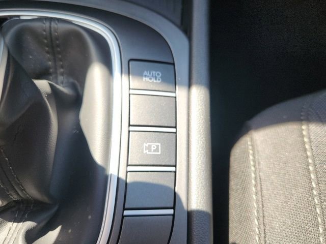 Used 2025 Hyundai Kona SEL image 44