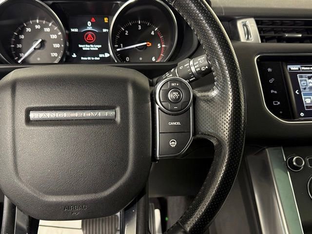 Used 2016 Land Rover Range Rover Sport SE image 40