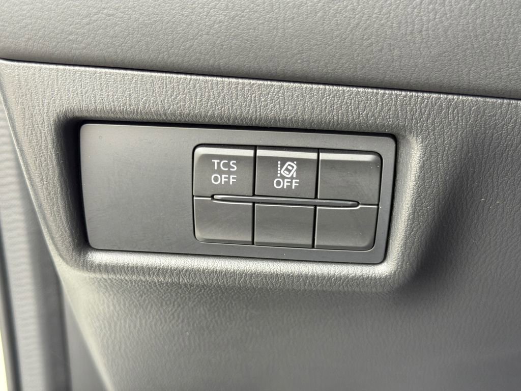 Used 2019 MAZDA CX-5 Touring image 21