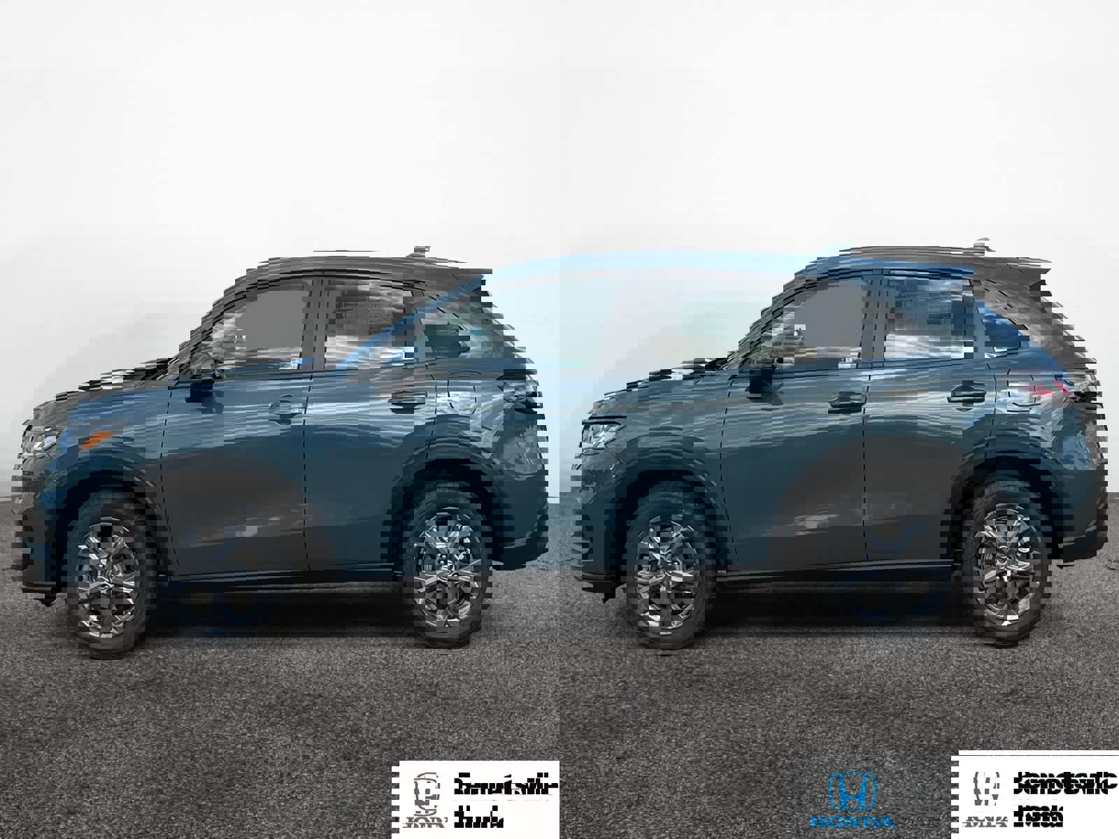 New 2026 Honda HR-V LX image 2