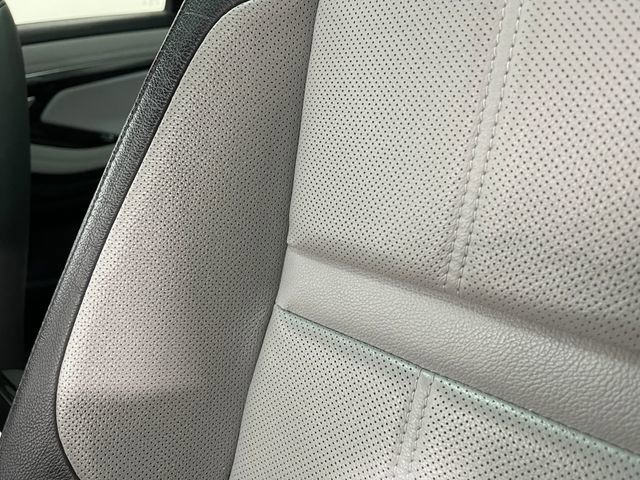 Used 2020 Land Rover Range Rover Evoque First Edition image 20