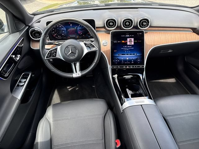 Used 2025 Mercedes-Benz C 300 Sedan image 23
