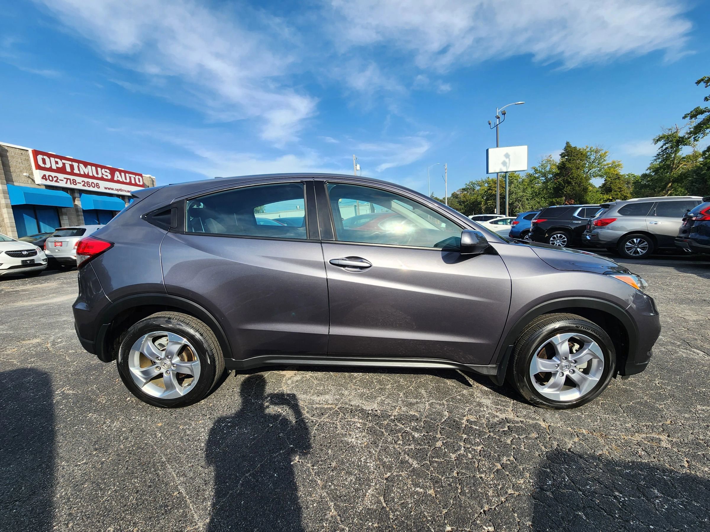 Used 2019 Honda HR-V LX image 8