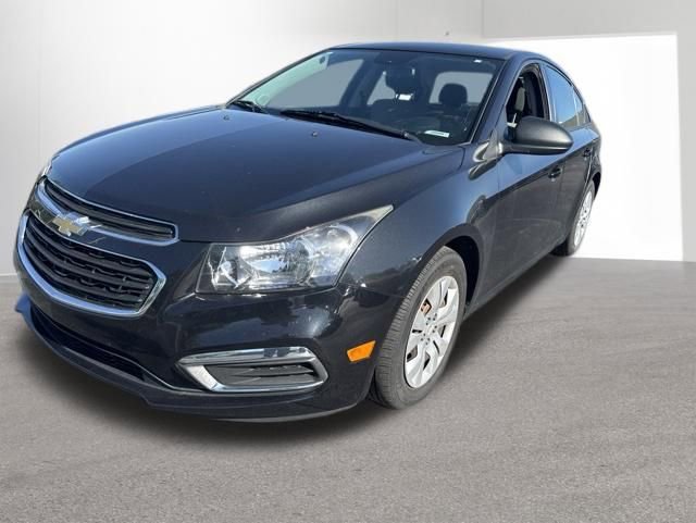 Used 2015 Chevrolet Cruze LS FWD image 1