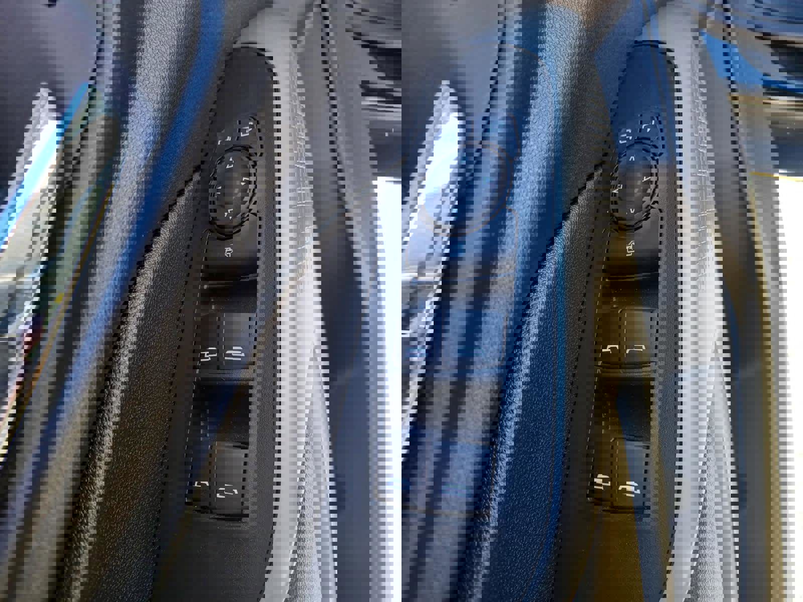 Used 2024 Chevrolet Trax LS w/ LS Convenience Package image 14