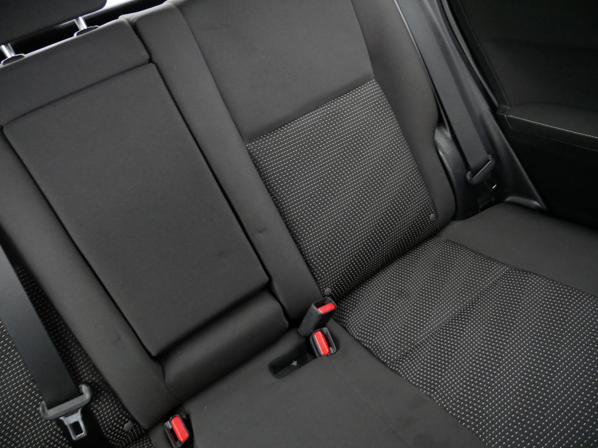 Used 2018 Toyota Corolla iM image 14