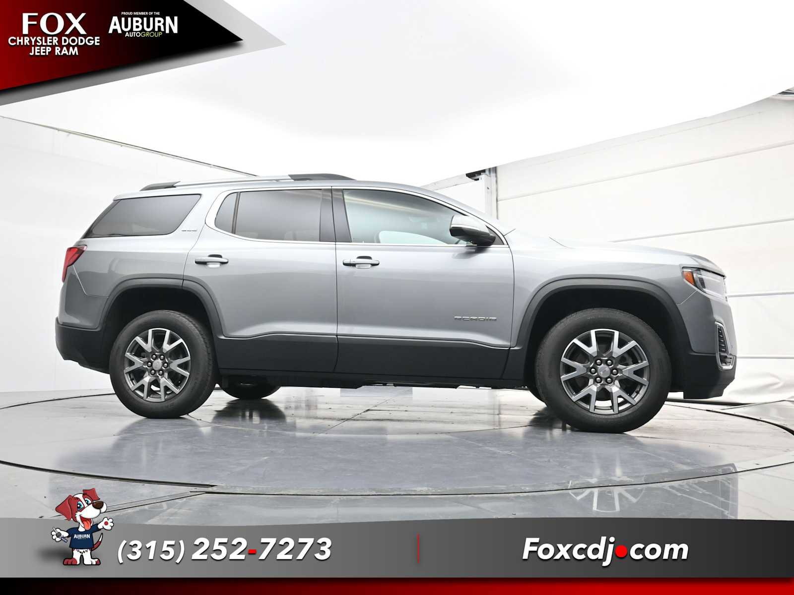 Used 2023 GMC Acadia SLE w/ Driver Convenience Package image 20