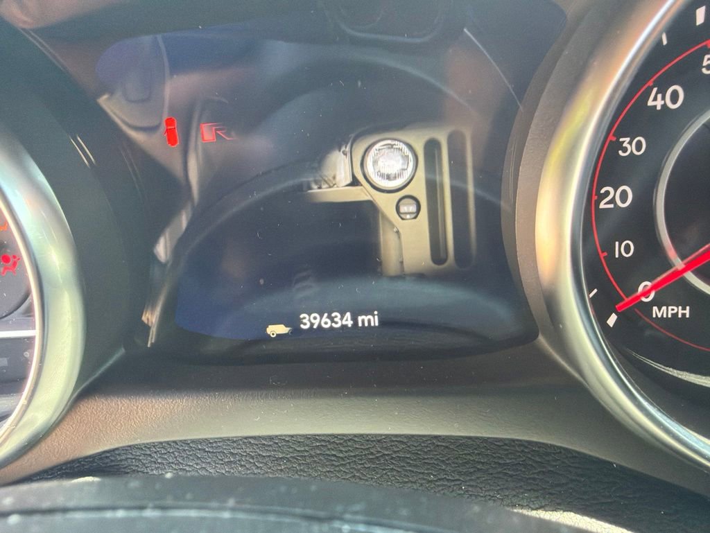 Used 2021 Jeep Wrangler Unlimited Rubicon AWD/4WD image 7
