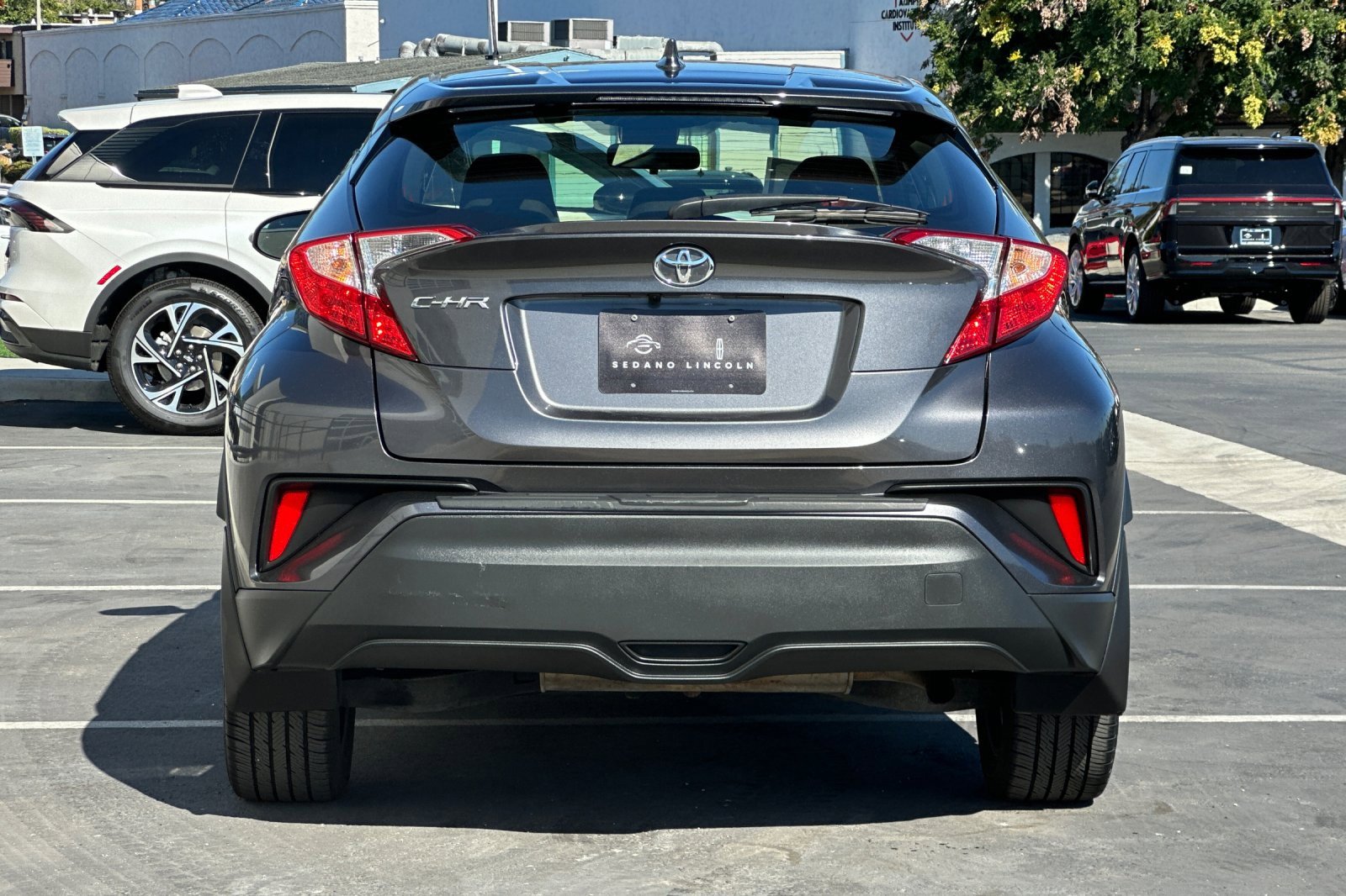 Used 2022 Toyota C-HR Nightshade image 4