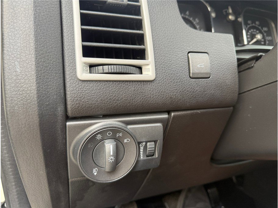 Used 2008 Lincoln MKX AWD image 26